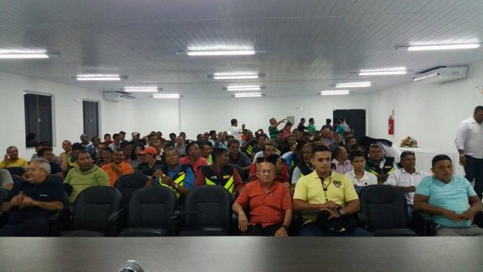 Mototaxistas de Balsas recebem certificado do curso de capacitação