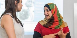 Renner lança programa para capacitar refugiadas no Brasil