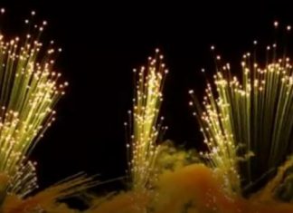 Brasil promove Carnaval olímpico e dá show na abertura