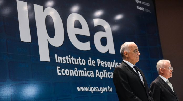 Ipea diz que retomada sustentável do crescimento depende de alta estrutural e perene das exportações