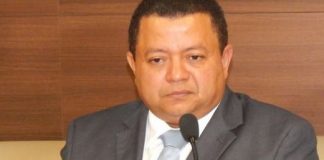 Marlon Reis pede na Justiça que Edivaldo Holanda explique desvio de R$ 33 milhões