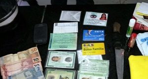 03 homens são presos com armas e polícia recupera celulares e dinheiro em Balsas