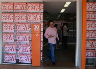 Bancários entram em greve hoje por tempo indeterminado