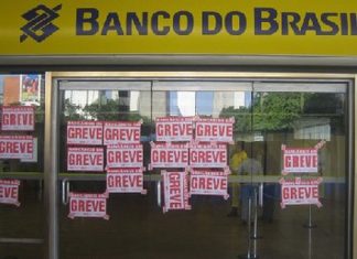 Greve dos bancários continua após reunião com Fenaban terminar sem acordo