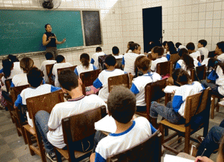 Escolas públicas tiveram desempenho no Ideb melhor que as privadas