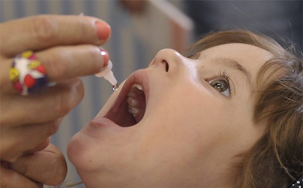Começa hoje campanha para atualizar caderneta de vacinação