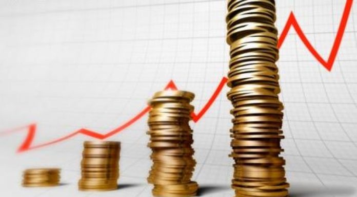 Analistas diminuem projeção para inflação e veem queda de 3,15% no PIB