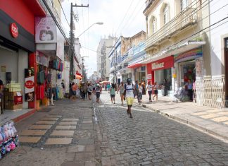 Segunda-feira de feriado em São Luis. Dia do Comerciário.