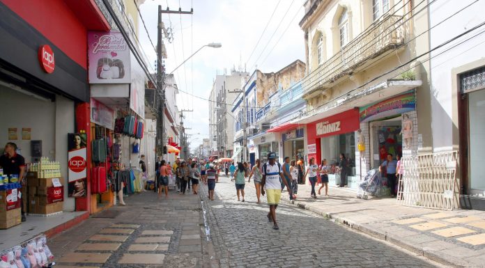 Segunda-feira de feriado em São Luis. Dia do Comerciário.