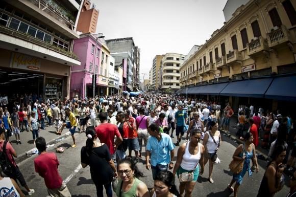 Pessoas desocupadas ou subocupadas chegam a 16,4 milhões no Brasil