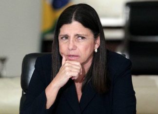 Promotoria denuncia Roseana Sarney e mais dez por rombo de R$ 400 milhões no Maranhão