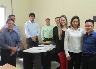 Prefeito Rodrigo Coêlho reúne-se com procuradores do município