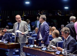 Senado aprova reforma do Ensino Médio e projeto vai à sanção
