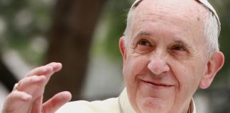 ‘Há corrupção no Vaticano, mas estou em paz’, diz papa Francisco