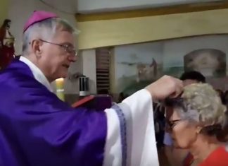 Catedral de Balsas/MA fica lotada na quarta-feira de Cinzas.