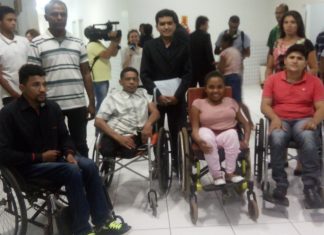 Cadeirantes e demais deficientes físicos buscam benefícios junto à Câmara de Vereadores
