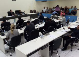 Primeira sessão da Câmara após recesso foi de calmaria, mesmo com alguns insultos