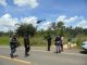 Policiais Militares e Corpo de Bombeiros fazem cerco a bandido que matou policial do Corpo de Bombeiros