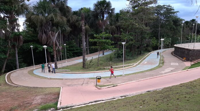 Reaberto Parque Centenário, mesmo assim, na tardinha continuava vazio