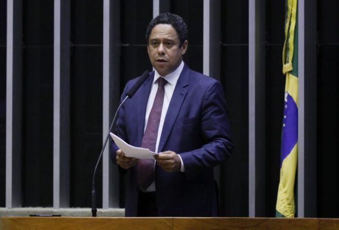 ORLANDO SILVA