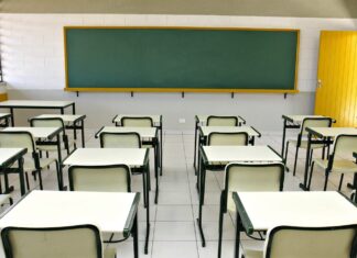 Plenário pode concluir hoje a votação de MP que suspende quantidade mínima de dias letivos