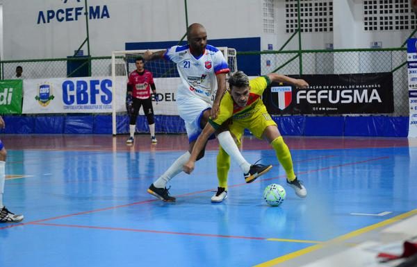 Quartas de final do Estadual Adulto de Futsal ocorrem nesta sexta,17