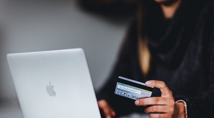 Ranking das 20 lojas virtuais mais acessadas pelos brasileiros