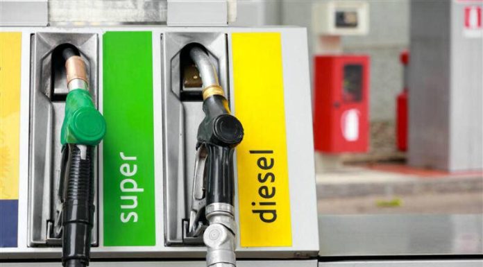 Diesel tem alta de 4,05% nos postos brasileiros e preço médio fecha em abril a R$ 6,870, aponta Ticket Log