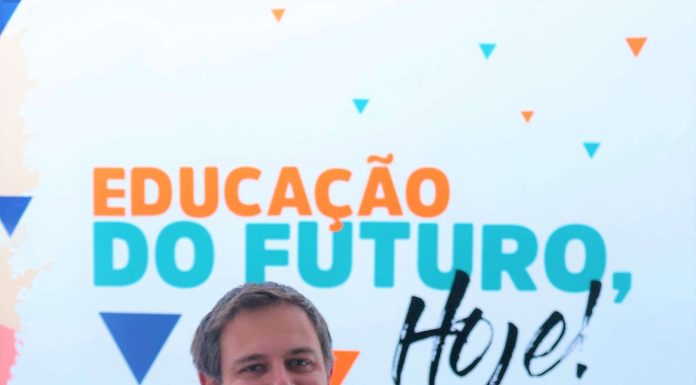 Resistência das universidades públicas à EAD pode restringir acesso ao ensino gratuito, afirma CEO da Alumia