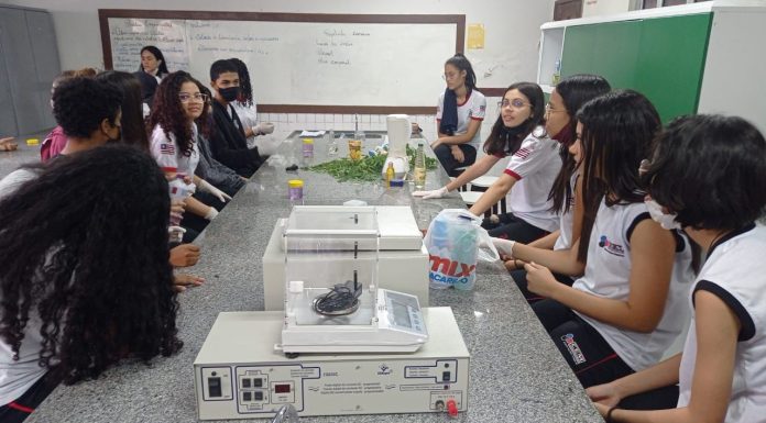 Alunos de Ensino Médio Integral no Maranhão resgatam saberes ancestrais por meio do olhar moderno sobre química, física e biologia