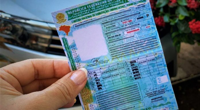 Carteira Nacional de Habilitação tem novo modelo a partir de hoje