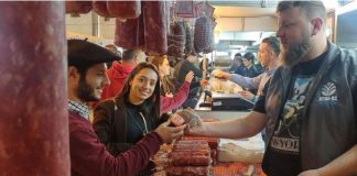 Vendas da Agricultura Familiar na Expointer superam as do ano passado em quase 300%. Feira registra 154,2 mil pessoas no final de semana