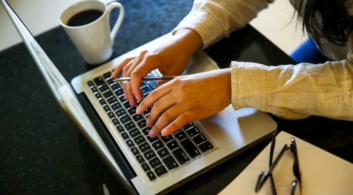 Empregos digitais cresceram 4,9% em cinco anos, diz pesquisa