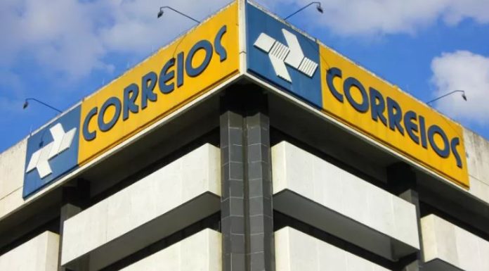 Correios será retirado do Programa Nacional de Desestatização