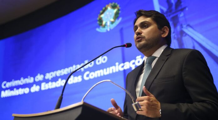 Ministro Juscelino Filho reforça compromisso com o fortalecimento da radiodifusão