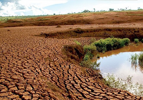 agua-3.600x422-cropx0y69-is.483x0-is