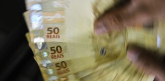 Entrou em vigor novo salário mínimo de R$ 1.320 nesta segunda, dia 1º