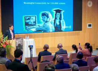 Na Suécia, Juscelino Filho fala sobre inclusão digital brasileira