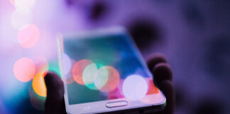 50% dos brasileiros mantêm o mesmo celular desde 2020/2021, revela pesquisa