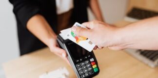 Veja como se proteger de golpes financeiros durante o Carnaval