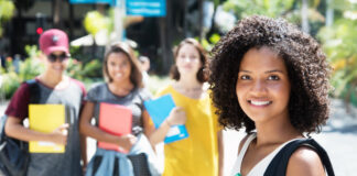 Prazo para solicitar ou renovar financiamento estudantil no BNB vai até 29 de fevereiro