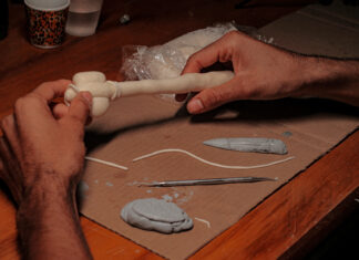Workshop promovido pela UFMA resgata patrimônio maranhense por meio da produção de réplicas de dinossauros