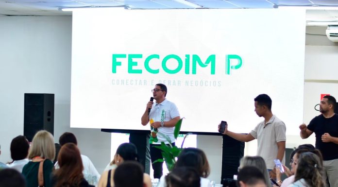 Expositores da Fecoimp 2024 se reúnem em café da manhã para preparativos finais