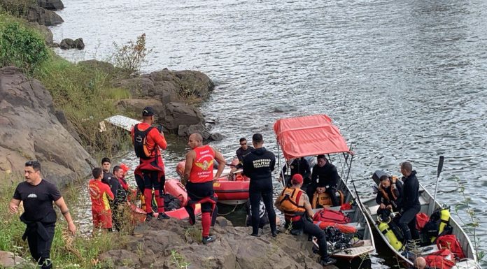 Marinha localiza corpos de duas vítimas de desabamento da ponte sobre o rio Tocantins; número de mortos sobe para 11