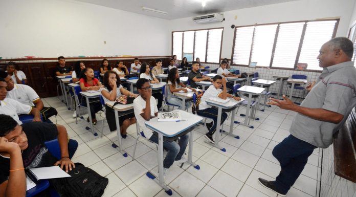 Secretária de Educação, Jandira Dias, cumpre agenda em Balsas nesta segunda-feira (03)