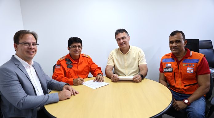 Alcoa entrega equipamentos e materiais para Defesa Civil Estadual