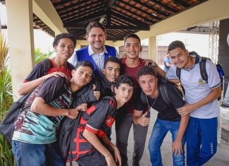 Todas as escolas públicas terão internet de qualidade até 2026, garante Ministro das Comunicações